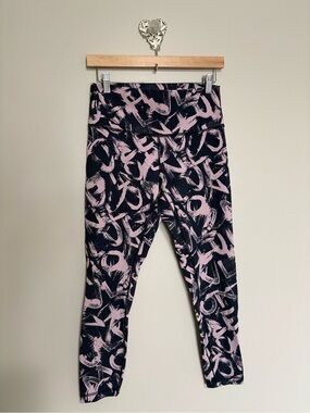Lululemon leggings Graffitti Pop Antoinette/True Navy